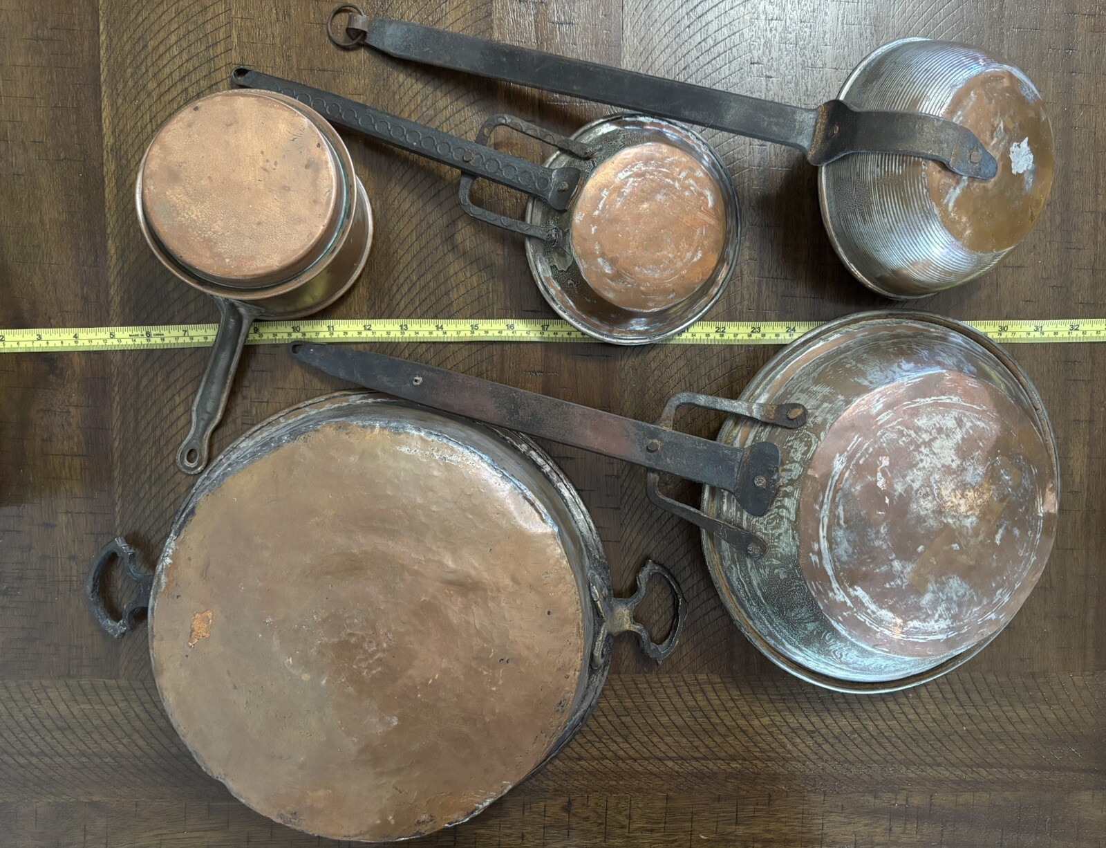 Antique Primitive 1800s Cooking Pots And Pans. Civil War Era. Lot of 5. Antique Primitive 1800s Cooking Pots And Pans. Civil War Era. Lot of 5.
