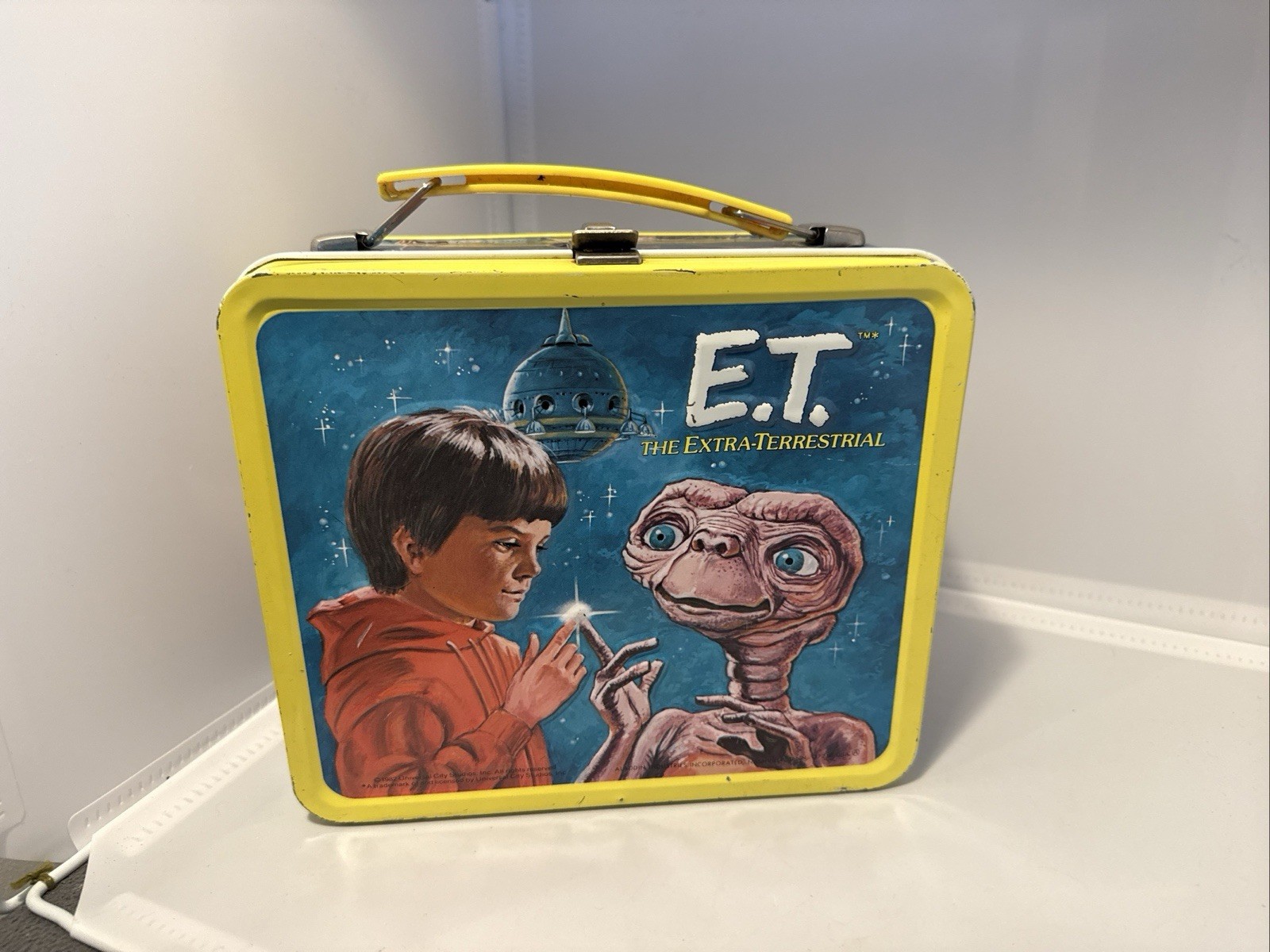 E.T. Extra-Terrestrial Vintage Lunch Box 1982 Aladdin Original Movie Collectible E.T. Extra-Terrestrial Vintage Lunch Box 1982 Aladdin Original Movie Collectible