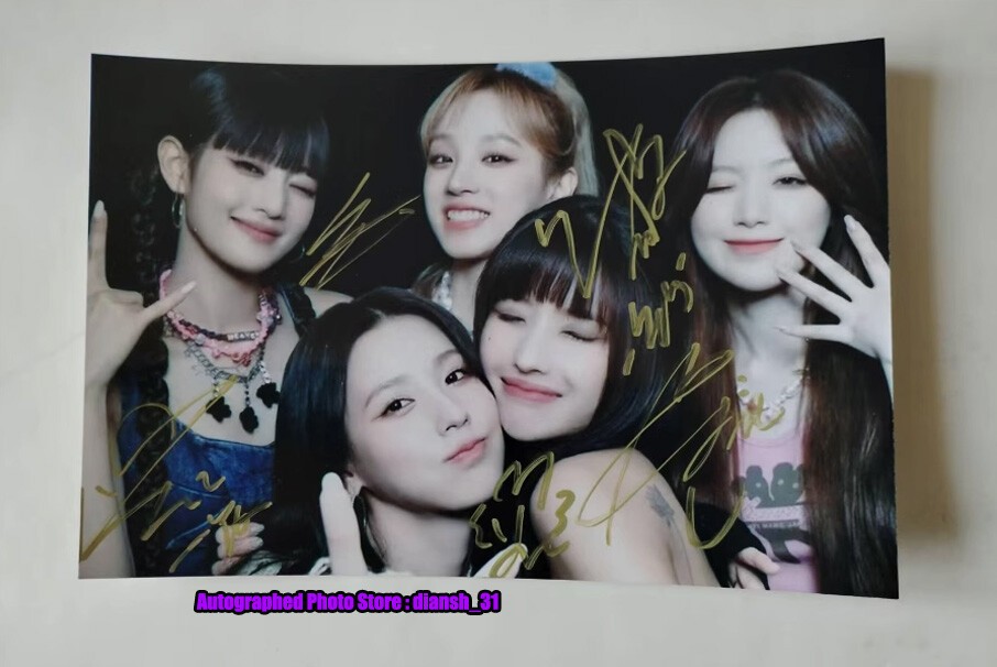 (G)I-DLE Autographed Signed Photo K-POP Collection 4*6 exclusive photograph