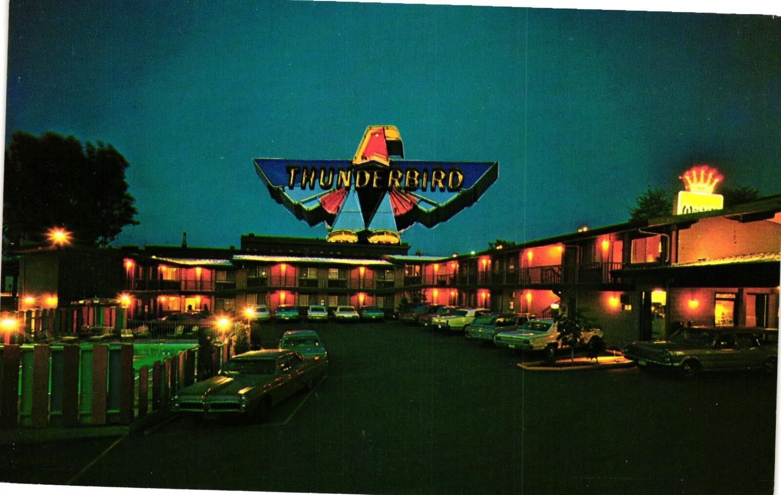 Vintage Postcard- Thunderbird Lodge, Spokane, WA.