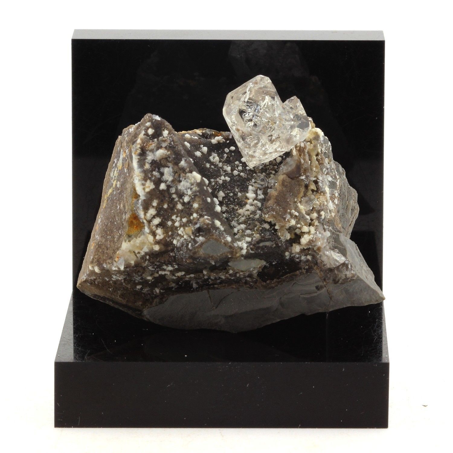 stones And Minerals. Septaria, Diamond Quartz. 239.3 Ct. Ribiers, Hautes-Alpes stones And Minerals. Septaria, Diamond Quartz. 239.3 Ct. Ribiers, Hautes-Alpes