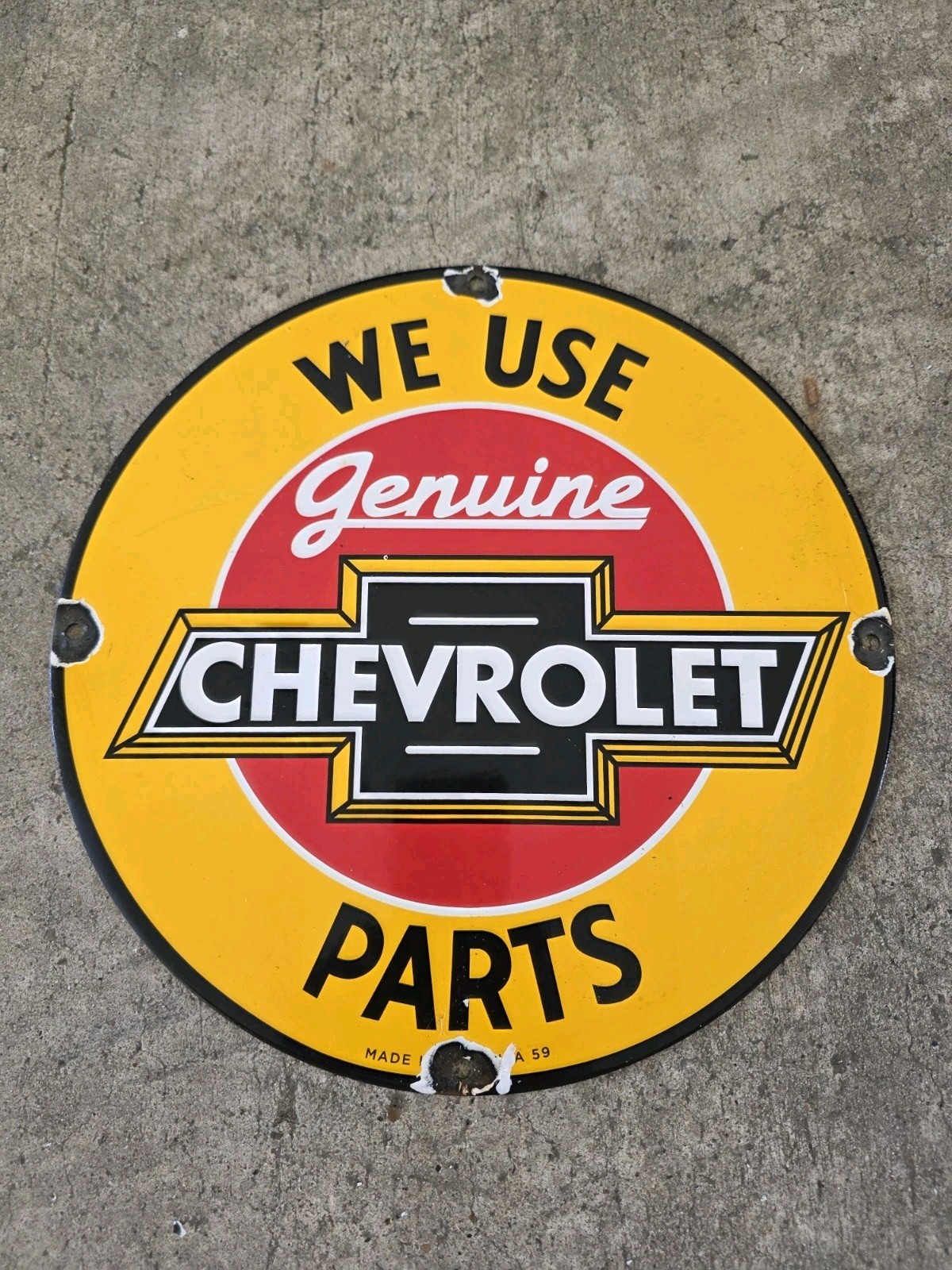 VINTAGE WE USE GENUINE CHEVROLET PARTS PORCELAIN SIGN 12 VINTAGE WE USE GENUINE CHEVROLET PARTS PORCELAIN SIGN 12