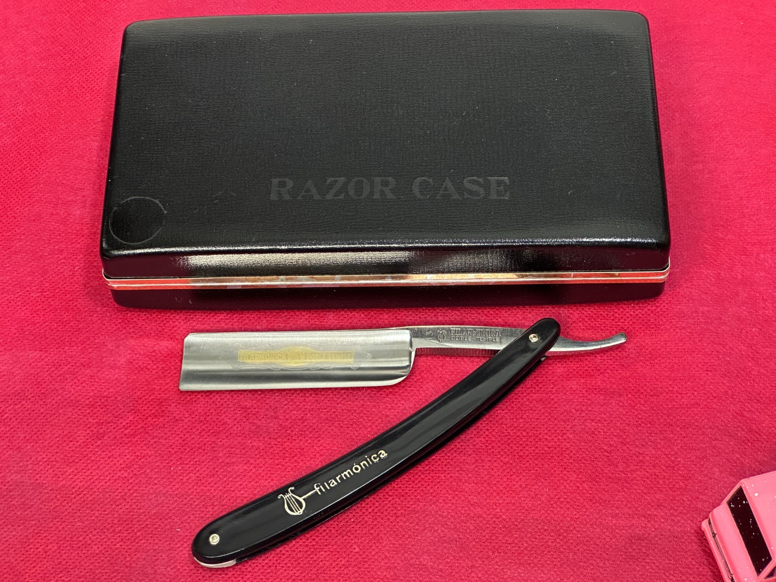 Vintage Filarmonica 13 Doble Temple Straight Razor Jose Monserrat Pou Spain Vintage Filarmonica 13 Doble Temple Straight Razor Jose Monserrat Pou Spain