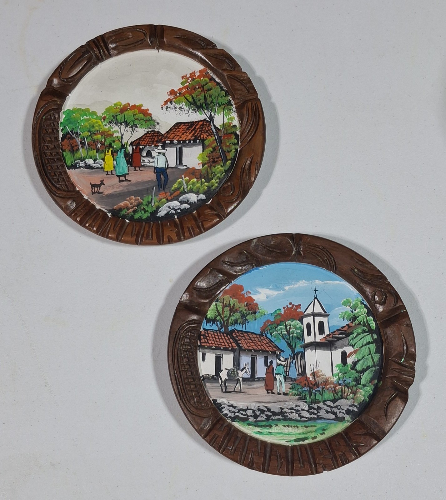 Vintage Honduras Hand Painted Wood Carved Plate Folk Art 7\ Vintage Honduras Hand Painted Wood Carved Plate Folk Art 7\