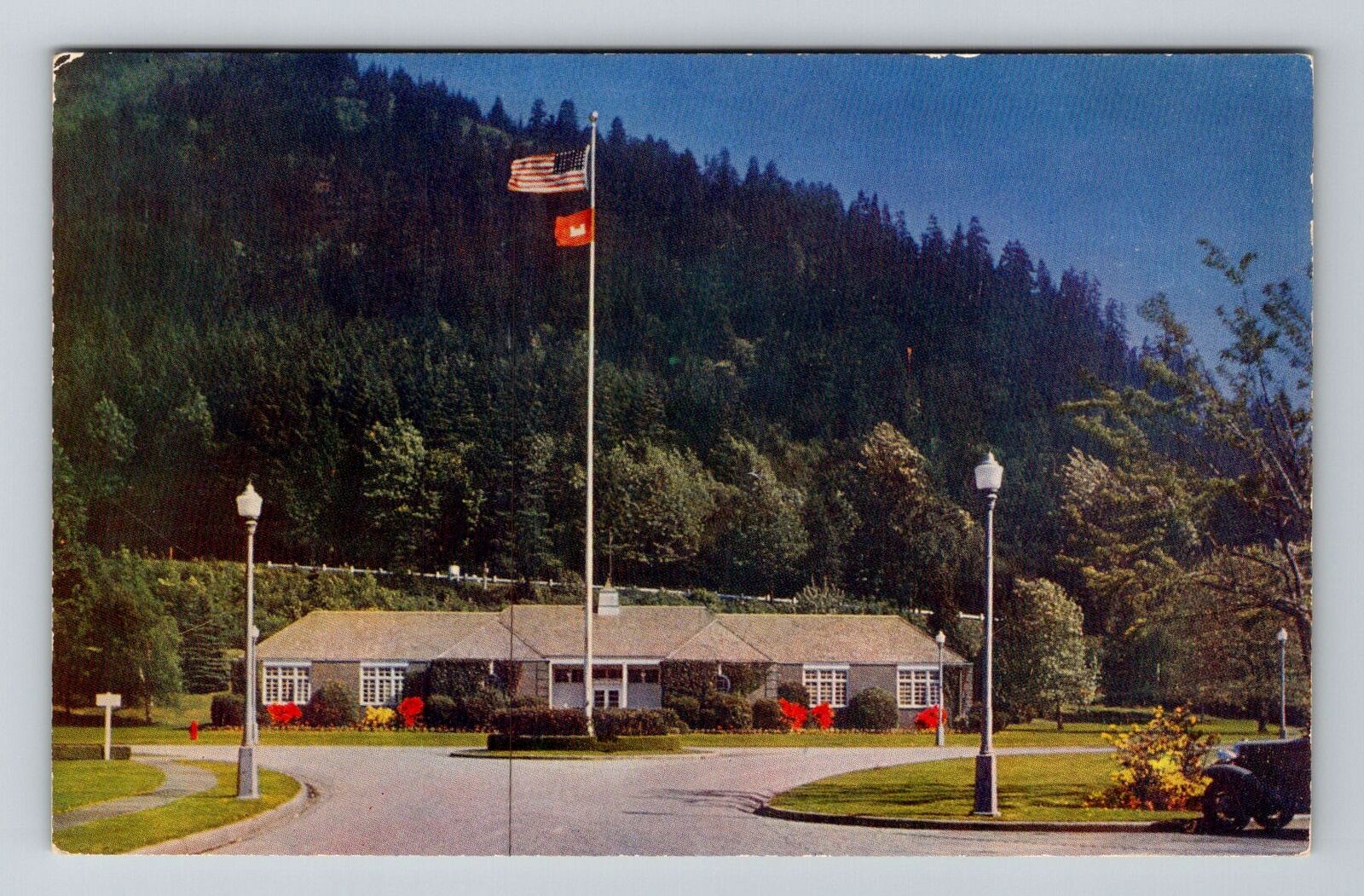 OR-Oregon, Bonneville Dam, Administration Building, Vintage Postcard
