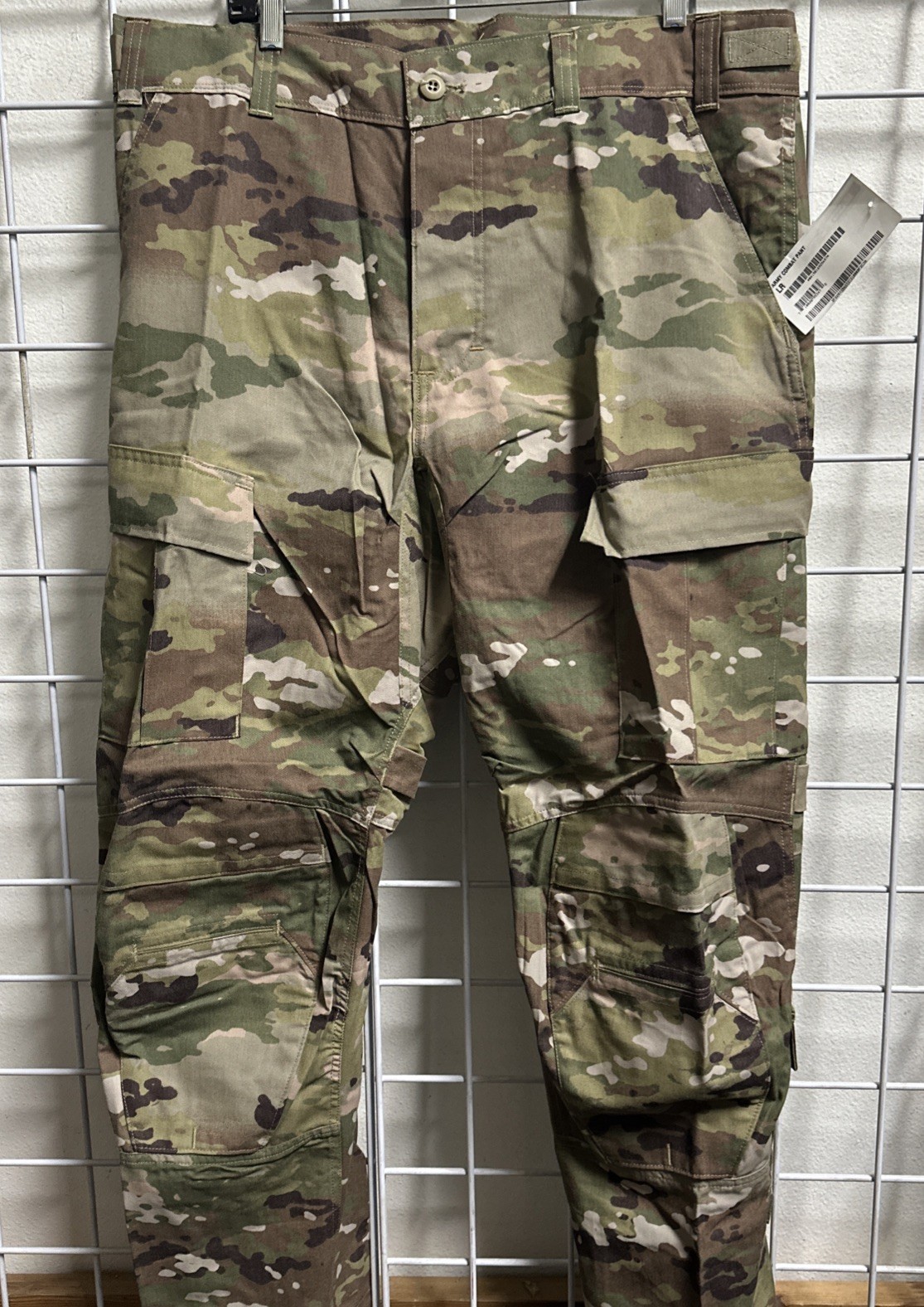 New Army OCP Advanced Combat Pants w Crye Knee Pad Slots LARGE Regular Multicam New Army OCP Advanced Combat Pants w Crye Knee Pad Slots LARGE Regular Multicam