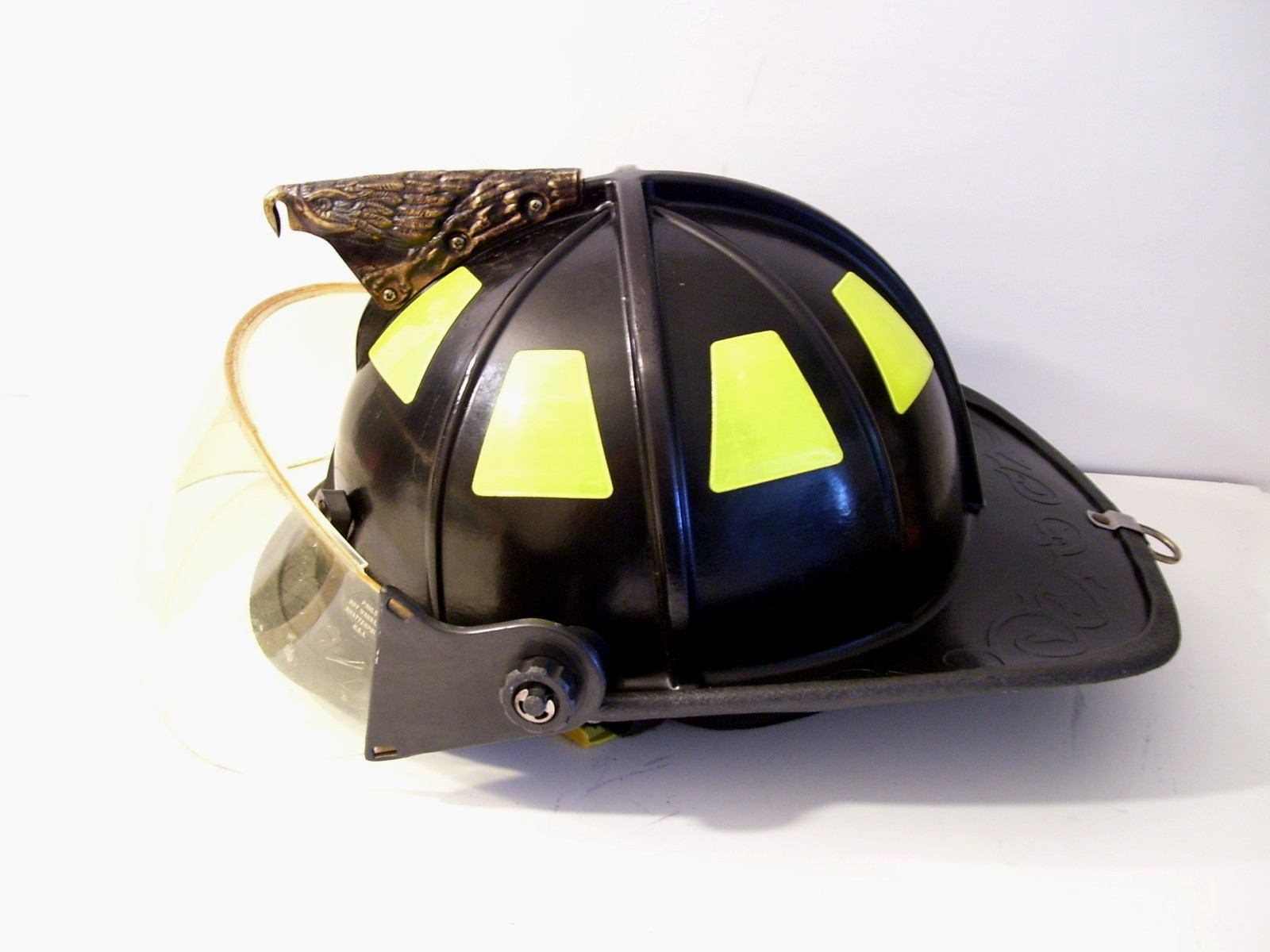 Cairns 1044 Fire Helmet with Full Face Shield
