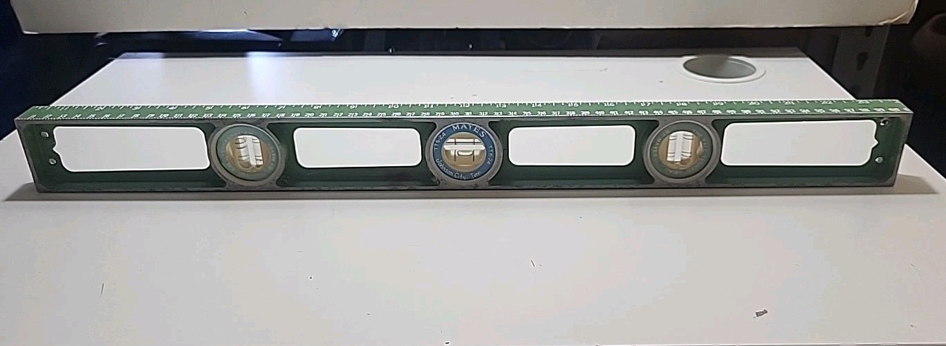 Vintage Mayes Bubble Level Mayes 24