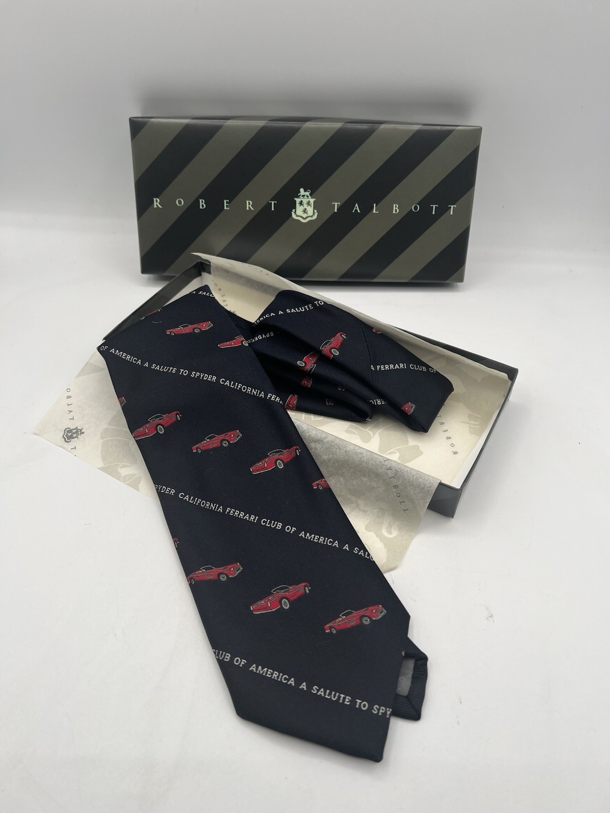 Ferrari Club Of America Salute To Spyder Pebble Beach Judges Tie, New In Box Ferrari Club Of America Salute To Spyder Pebble Beach Judges Tie, New In Box