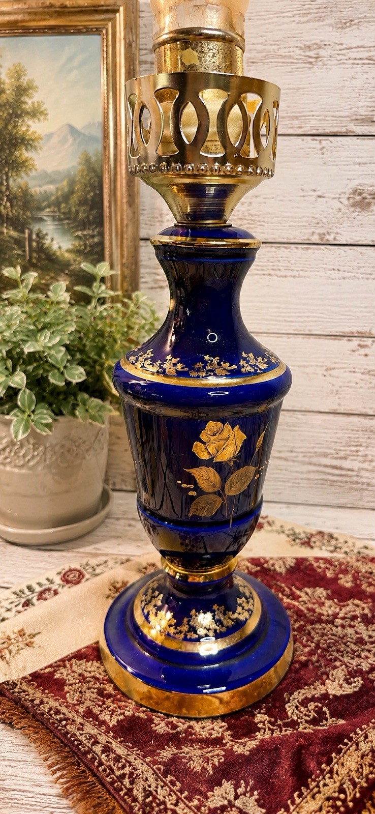 Vintage Cobalt Blue Glass Table Lamp Gold Floral Hollywood Regency Accent Lamp Vintage Cobalt Blue Glass Table Lamp Gold Floral Hollywood Regency Accent Lamp