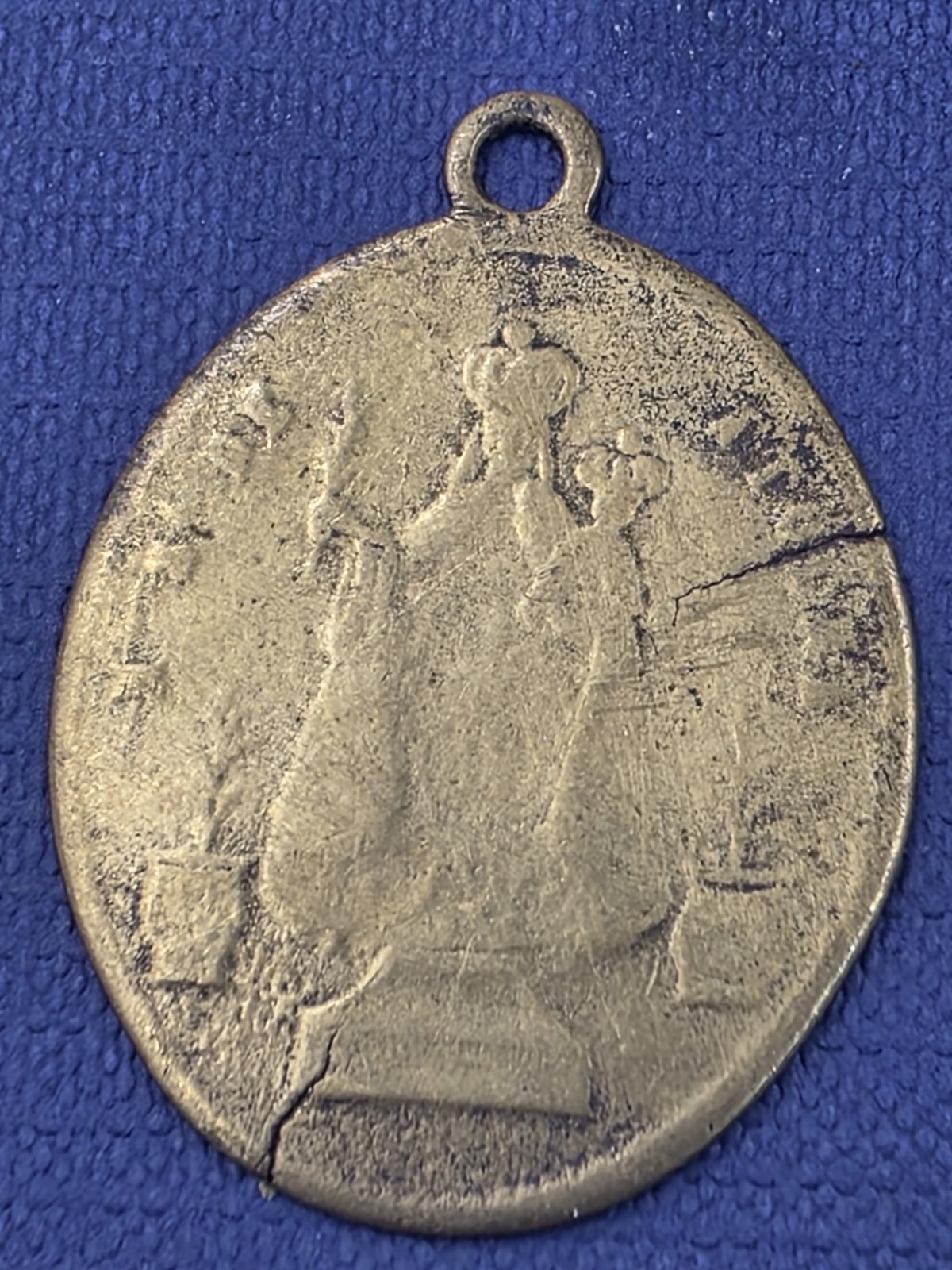 Rare 1830s VIRGEN DE Nuestra Señora De Atocha MEXICO RELIGIOUS BRASS MEDAL 