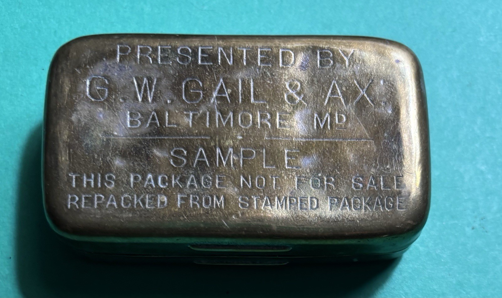 RARE Early 1900\'s Vintage Gail and Ax Tobacco Works Flat Tin SAMPLE