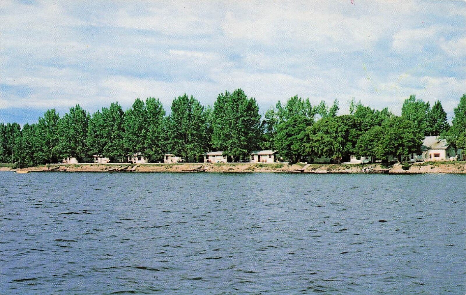 Battle Lake MN Minnesota Stoller\'s Nifty Nook Resort Cabins Vtg Postcard E30