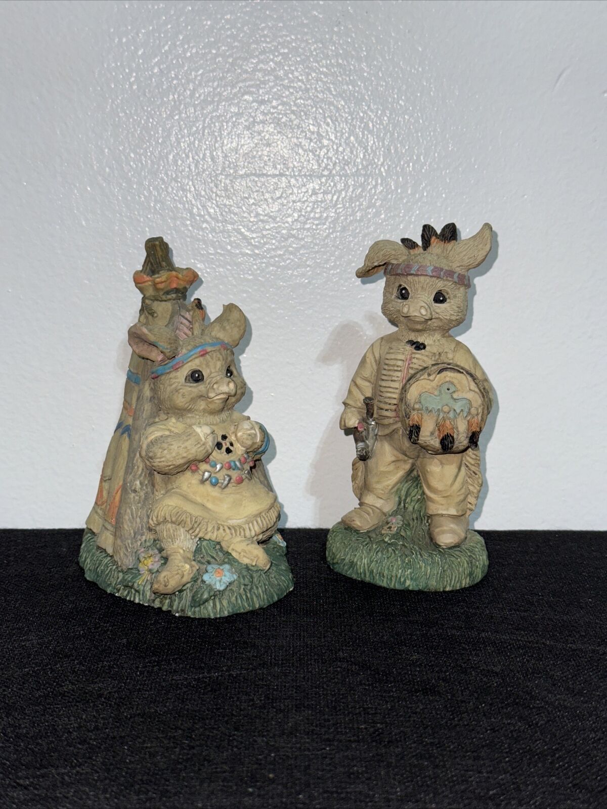 Vintage Set Of 2 Native American Indian Pig Figurines Teepee and Bowman 4’