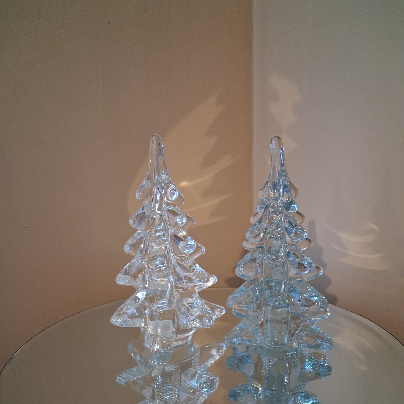 Set Of 2 Vintage Clear Art Glass Christmas Trees Set Of 2 Vintage Clear Art Glass Christmas Trees