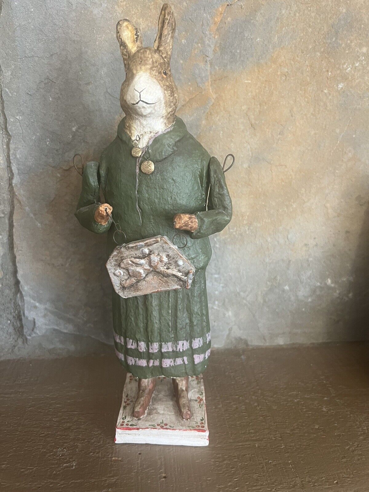 Debbee Thibault Mrs Bunny Rabbit LE Figurine Folk Art, 1 Of A Kind Signed