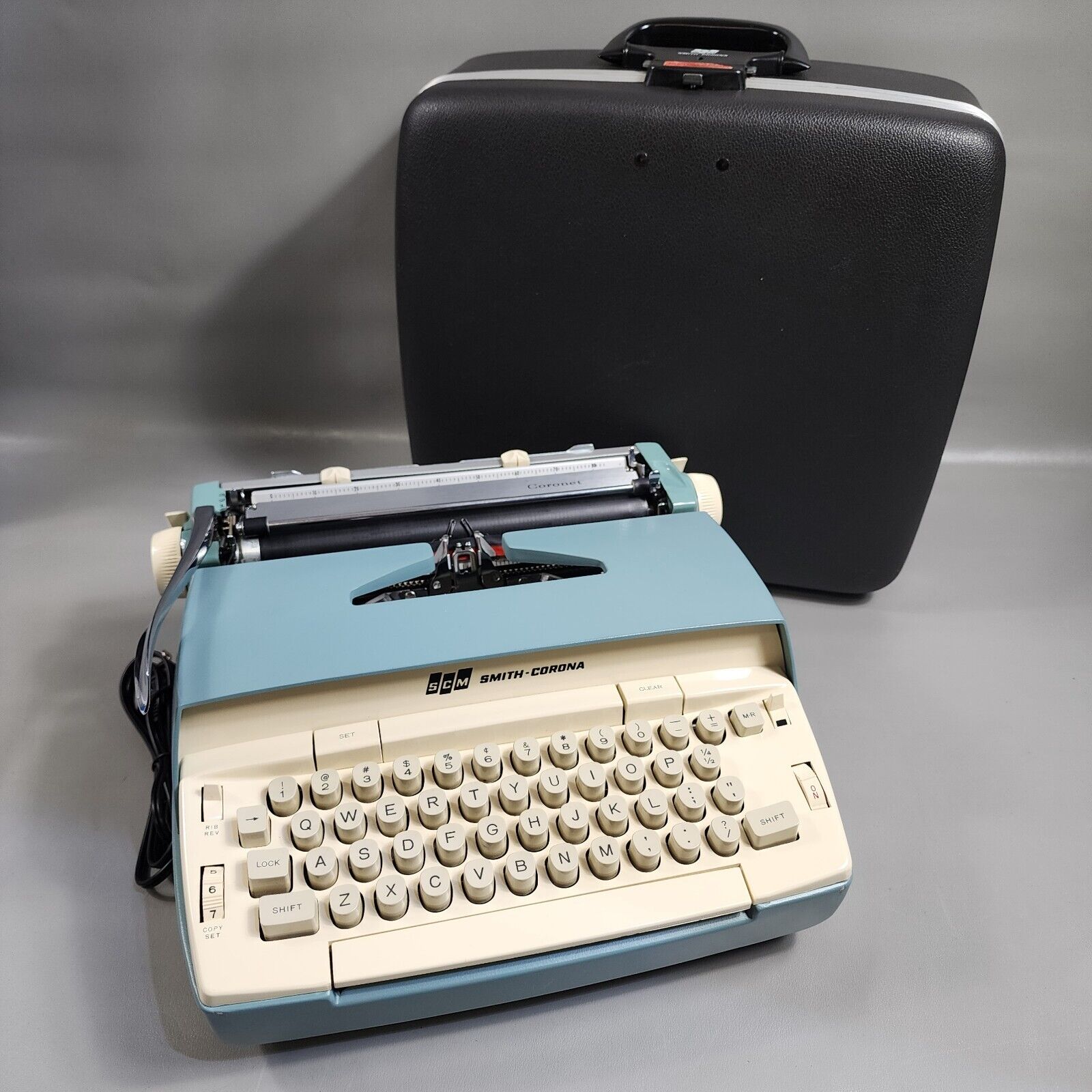 Vintage Smith Corona Coronet Electric Typewriter Automatic 10 Series 6SE Case