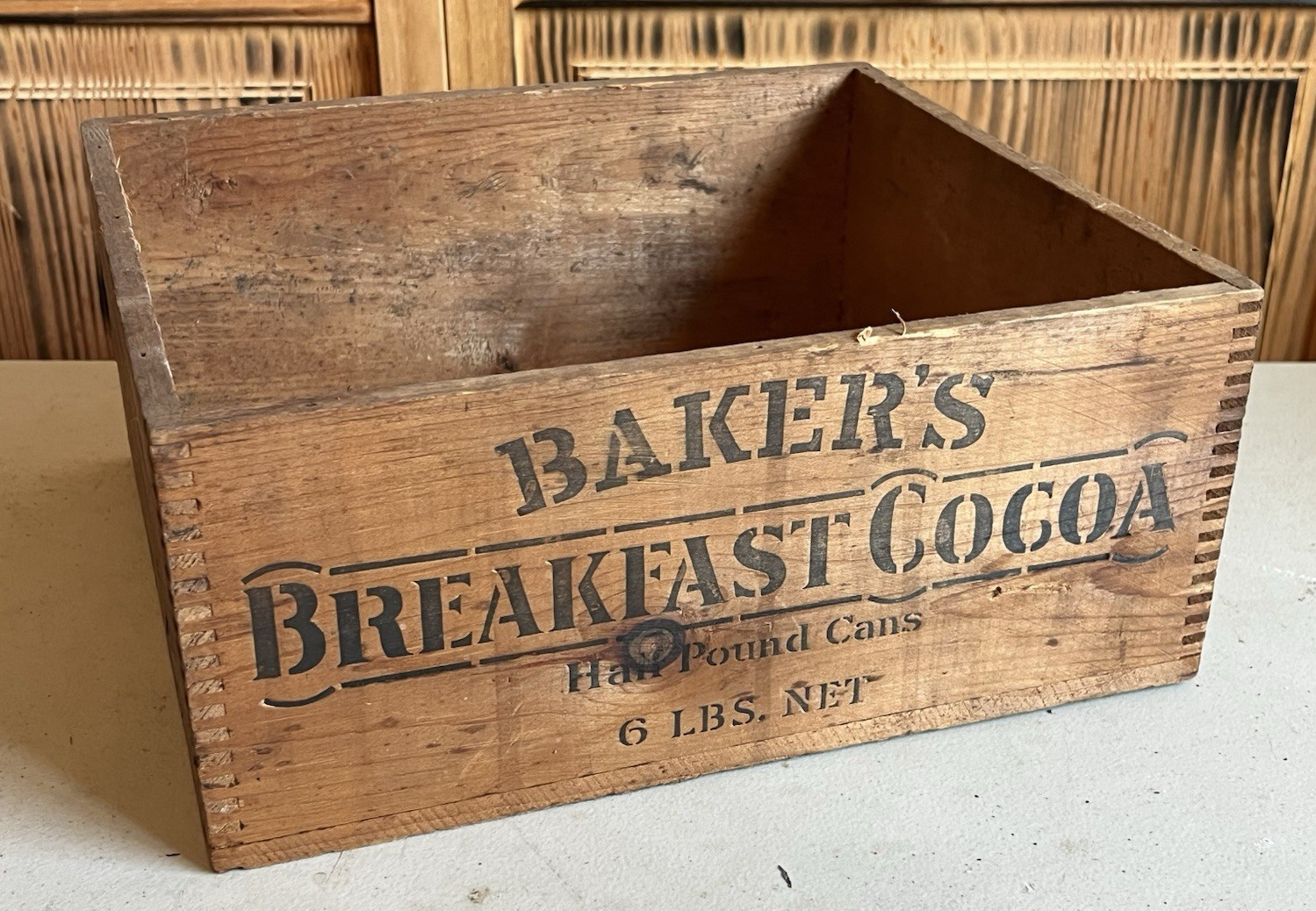 Walter-Baker Breakfast Cocoa Dovetail Wood Box Gold Medal Paris Exposition (EY Walter-Baker Breakfast Cocoa Dovetail Wood Box Gold Medal Paris Exposition (EY