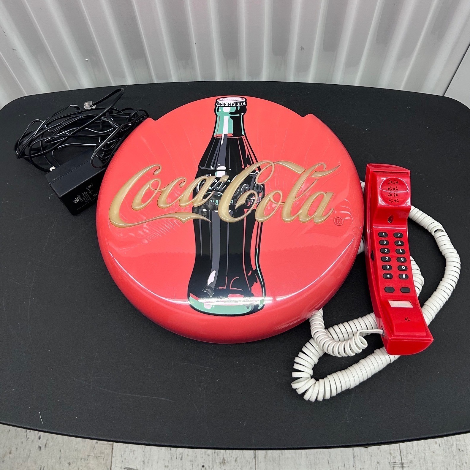 Vintage 1996 Coca-Cola Neon Style Wall Tabletop Corded Telephone Longwood Red