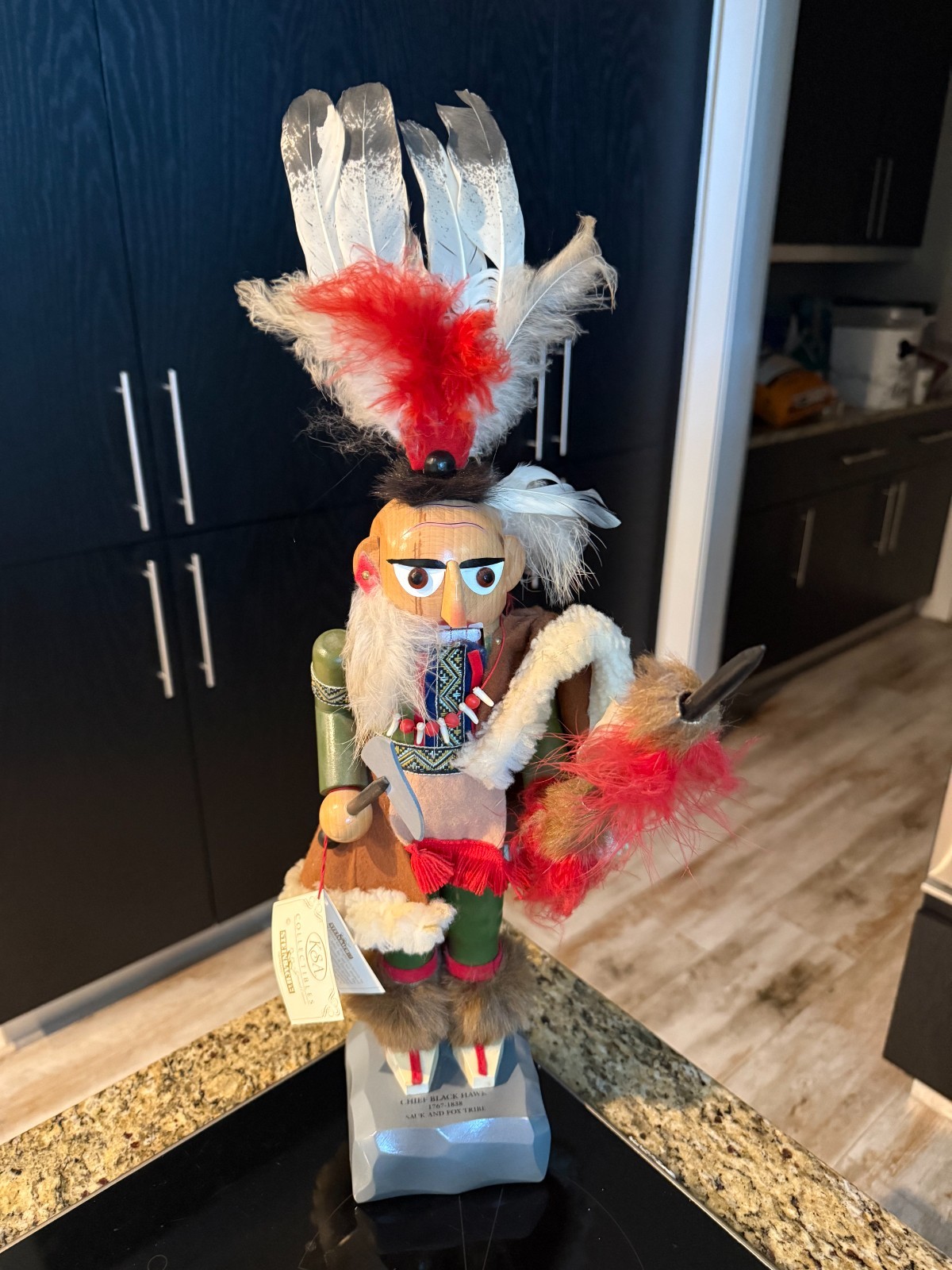 Steinbach Chief Black Hawk Limited Edition Nutcracker 3772/7500 Steinbach Chief Black Hawk Limited Edition Nutcracker 3772/7500