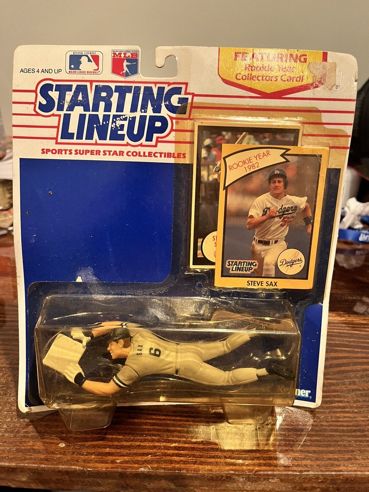 Vintage 1989 Steve Sax Dodgers Starting Lineup MLB Figure 5.75