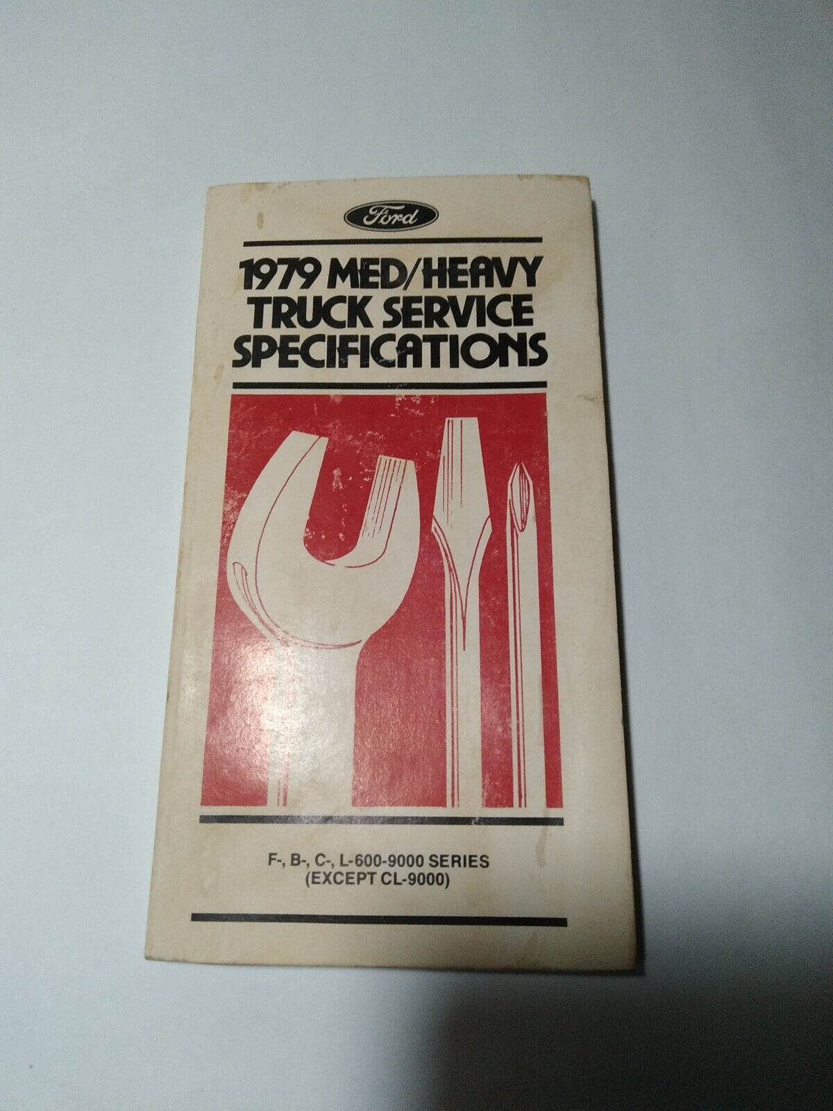 Vintage 1979 MED/HEAVY TRUCK Service Specifications Booklet