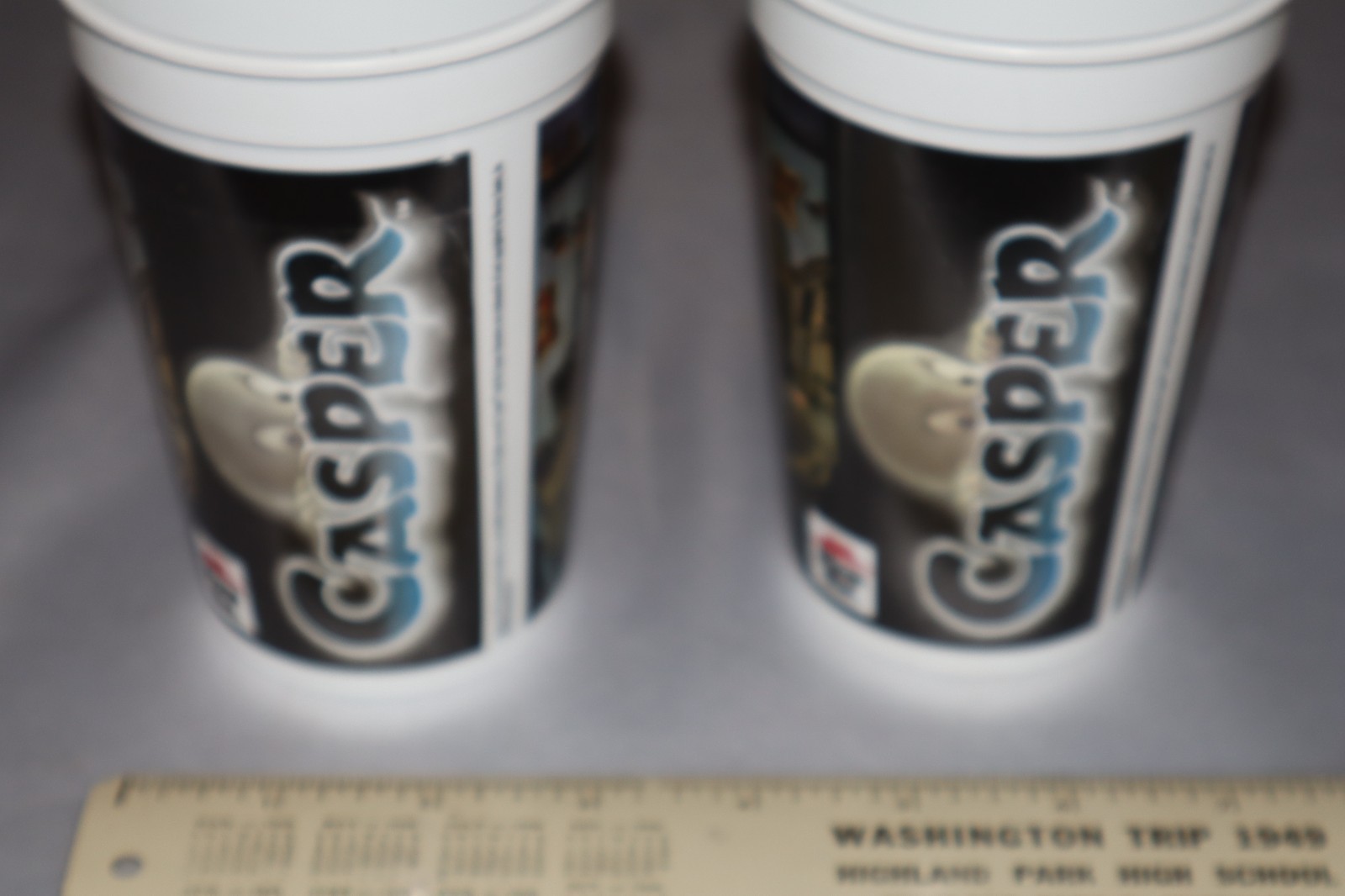 2 unused 1995 Casper the Friendly Ghost Pizza Hut Plastic Cups Movie 90s nice