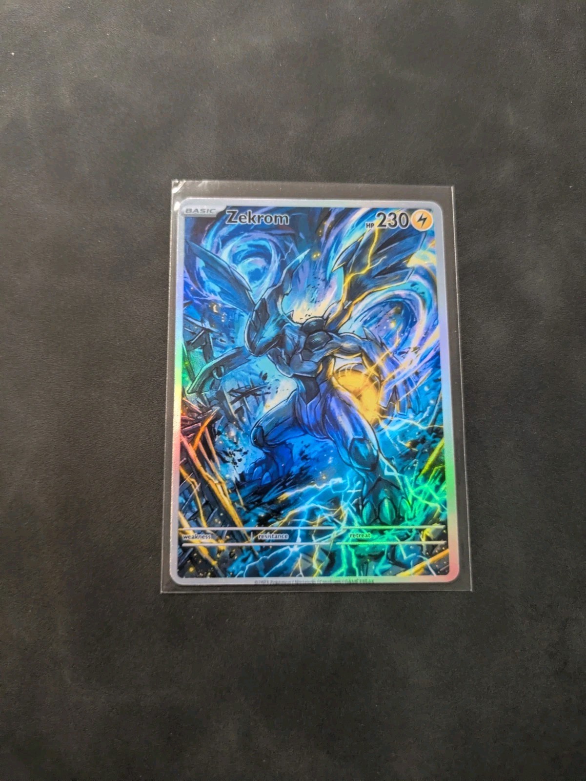 Dramatic Zekrom Holographic Display Card Dramatic Zekrom Holographic Display Card