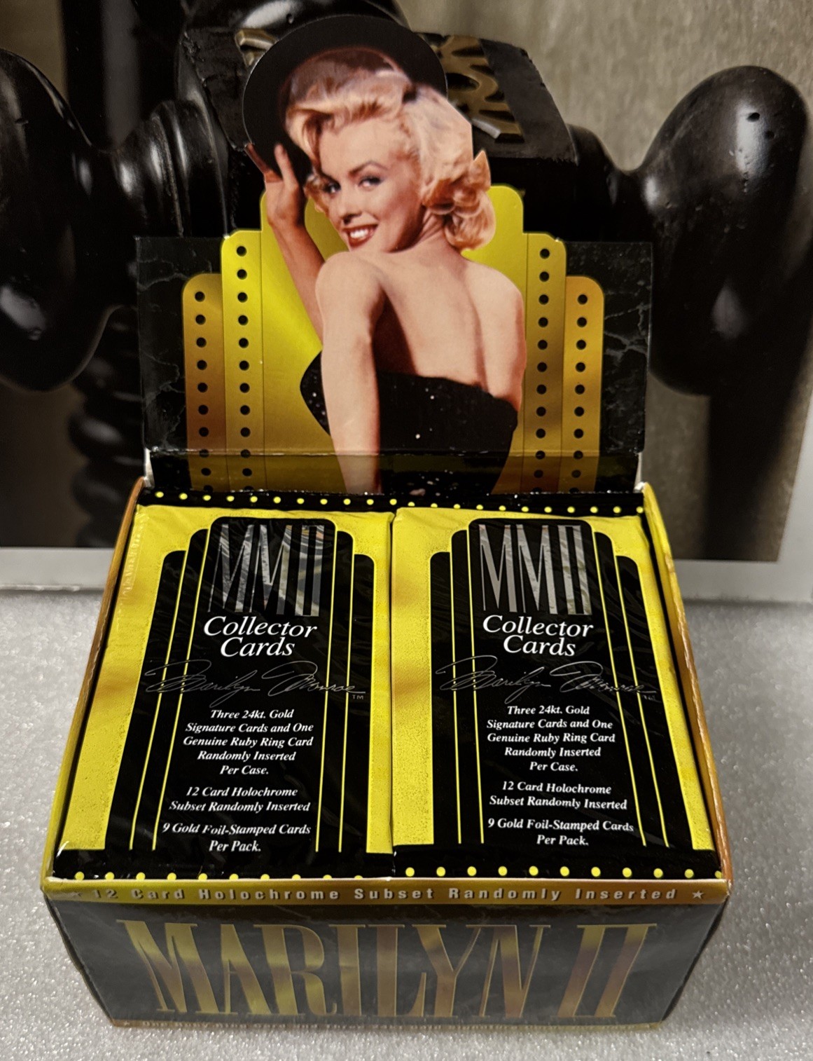 1995 Marilyn Monroe Series II Sports Time (1) Sealed Pack Vintage Trading Cards