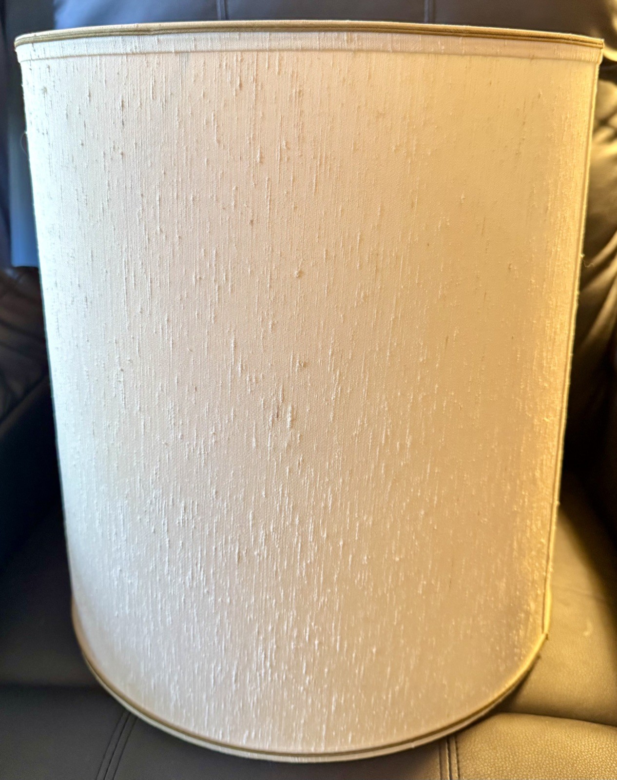 Vtg MCM Stiffel Drum Lamp Shade Cream Nubby Slub Linen Gold Trim 16”x14” Texture Vtg MCM Stiffel Drum Lamp Shade Cream Nubby Slub Linen Gold Trim 16”x14” Texture