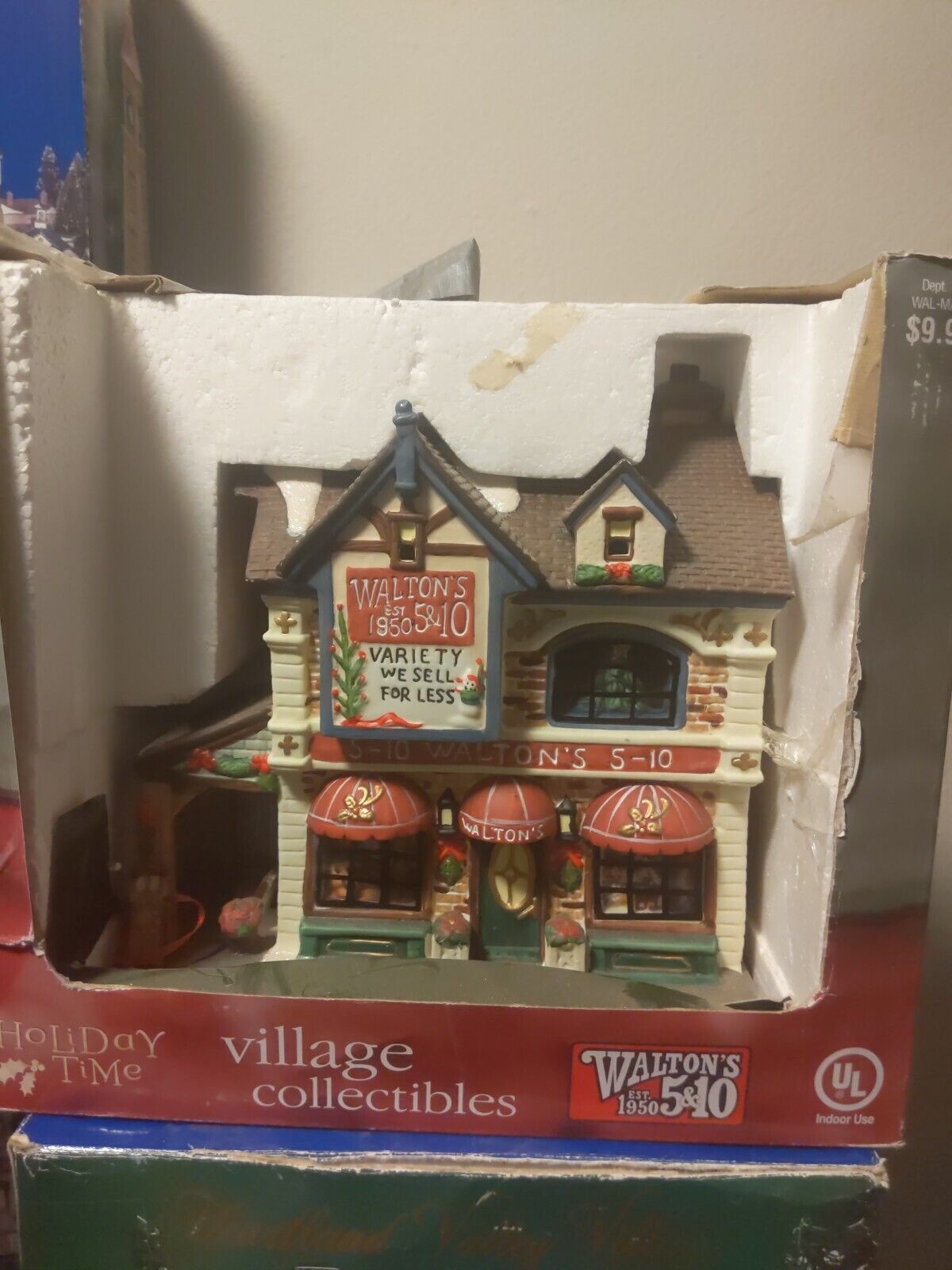 Holiday Time WALTONS VARIETY 5-10 STORE Lighted Christmas Village Display 