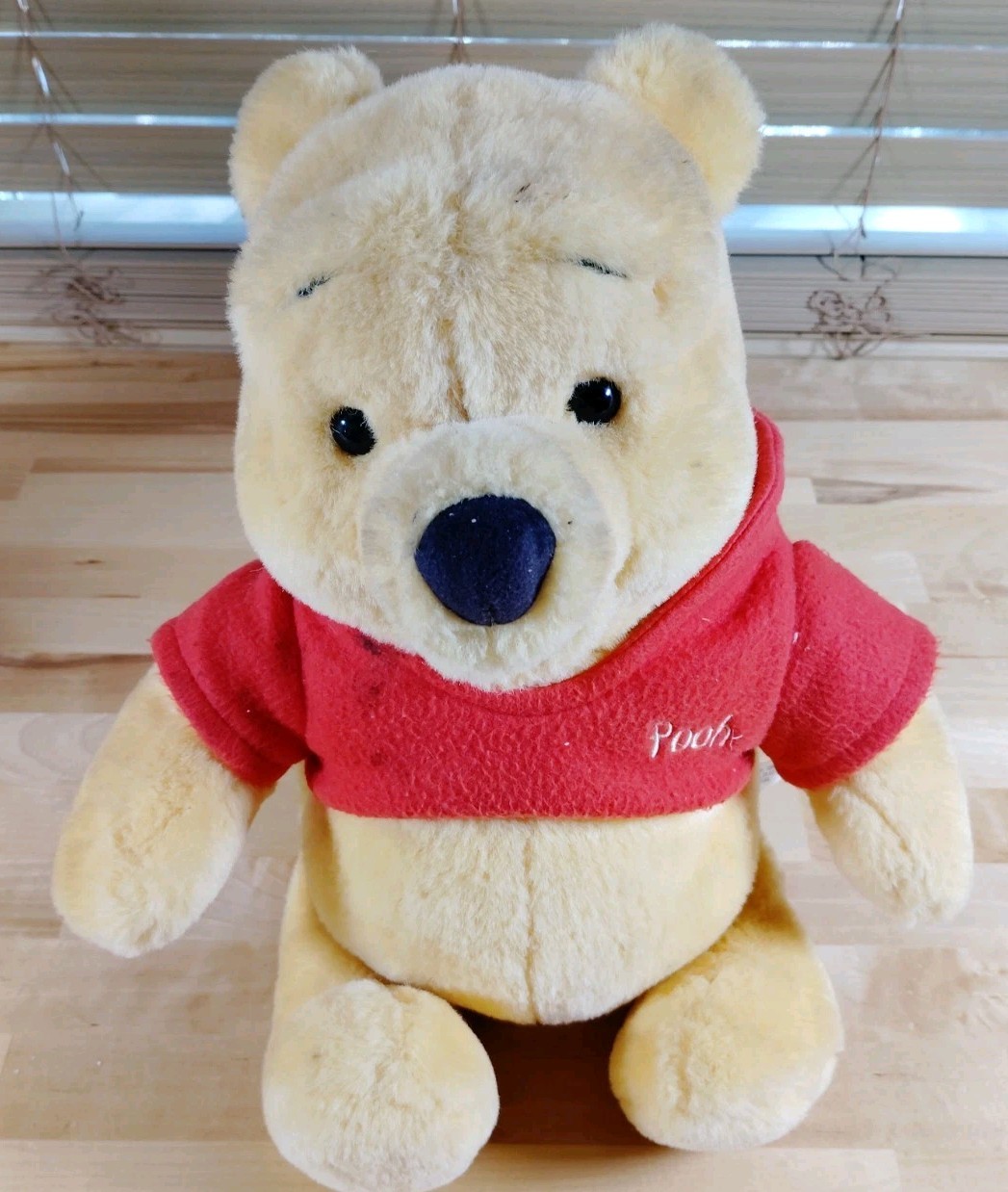 Vintage 1998 Mattel Disney Talking Winnie the Pooh Plush Bear Vintage 1998 Mattel Disney Talking Winnie the Pooh Plush Bear