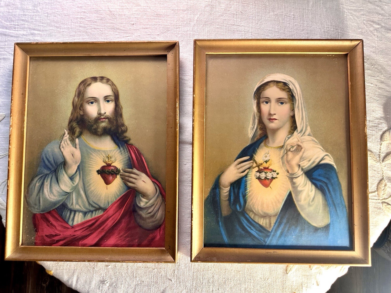 Vtg Framed Pair Sacred Heart of Jesus & Immaculate Heart of Mary Prints 13 X 10” Vtg Framed Pair Sacred Heart of Jesus & Immaculate Heart of Mary Prints 13 X 10”