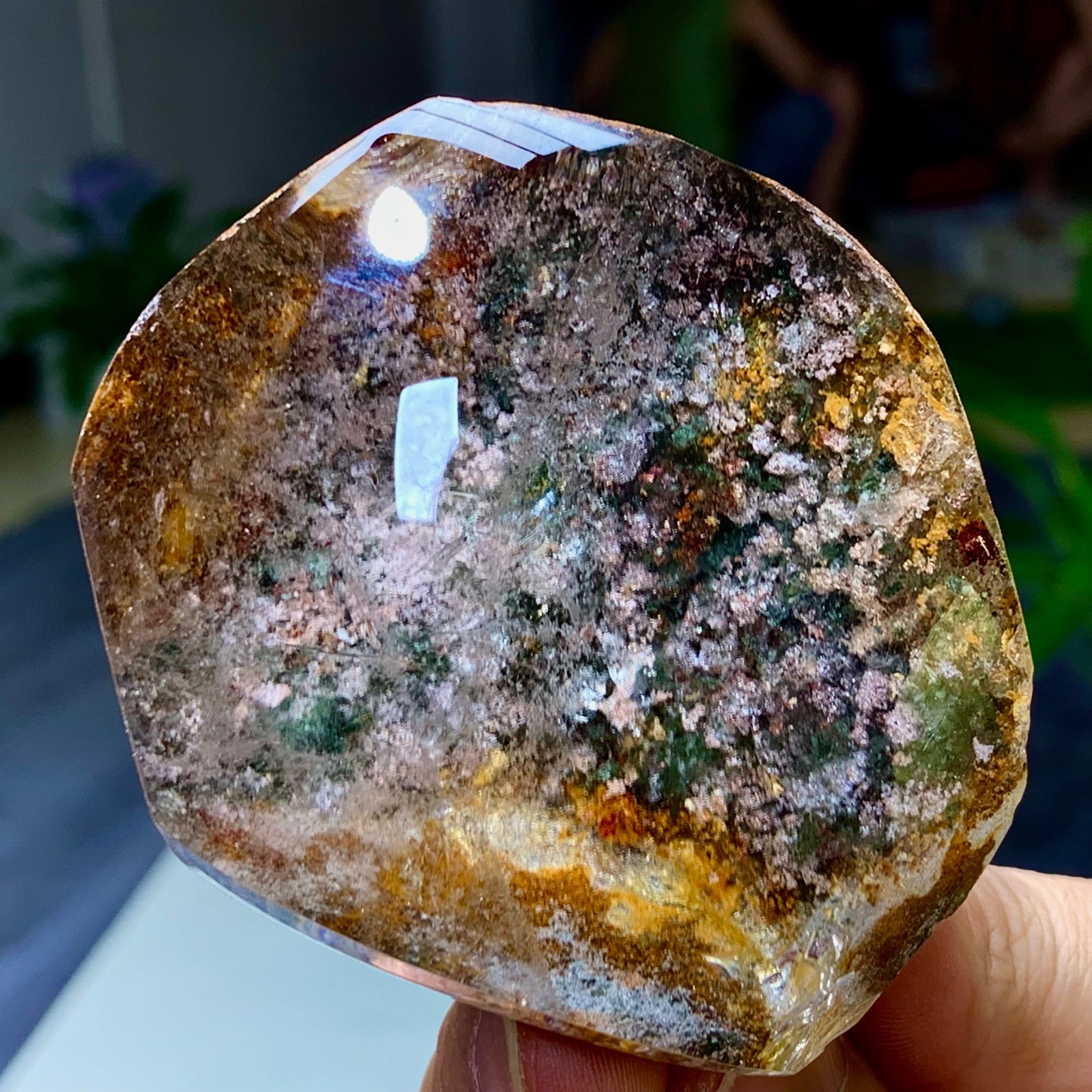 179G Natural Green Ghost Crystal Quartz Crystal Mineral Specimen 179G Natural Green Ghost Crystal Quartz Crystal Mineral Specimen