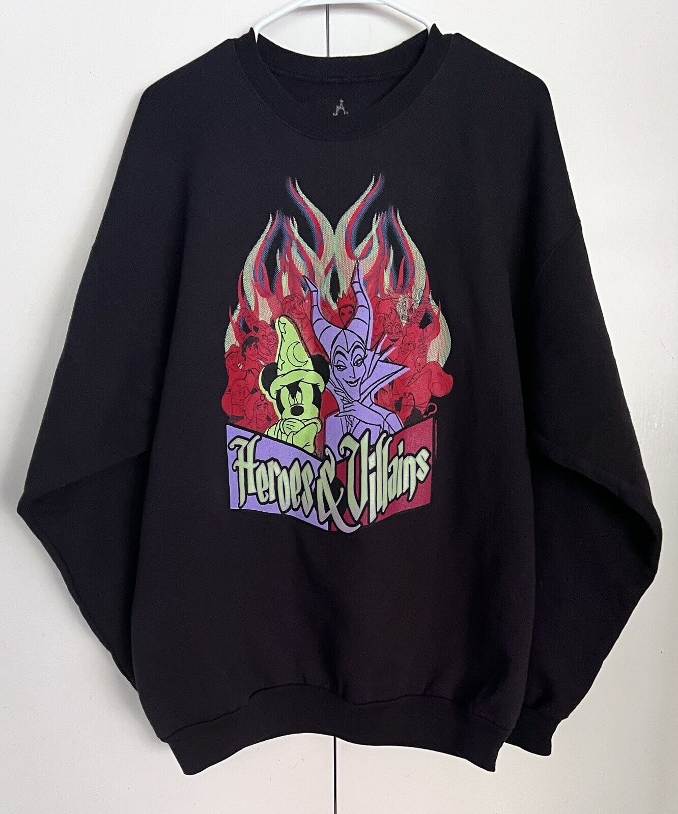 Disney Heroes & Villains Halloween Sweatshirt 2014 Rock Your Disney Side XL
