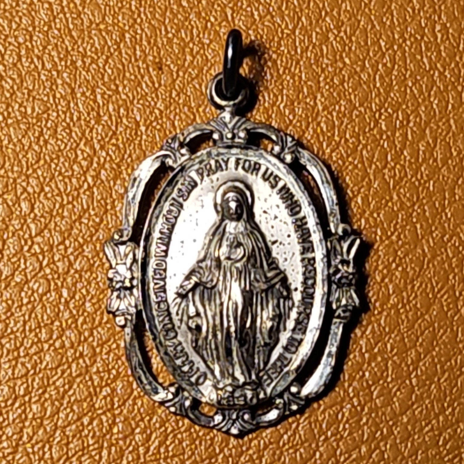 Vintage Creed Sterling Our Lady of Grace Miraculous Ornate Pendant - Virgin Mary Vintage Creed Sterling Our Lady of Grace Miraculous Ornate Pendant - Virgin Mary
