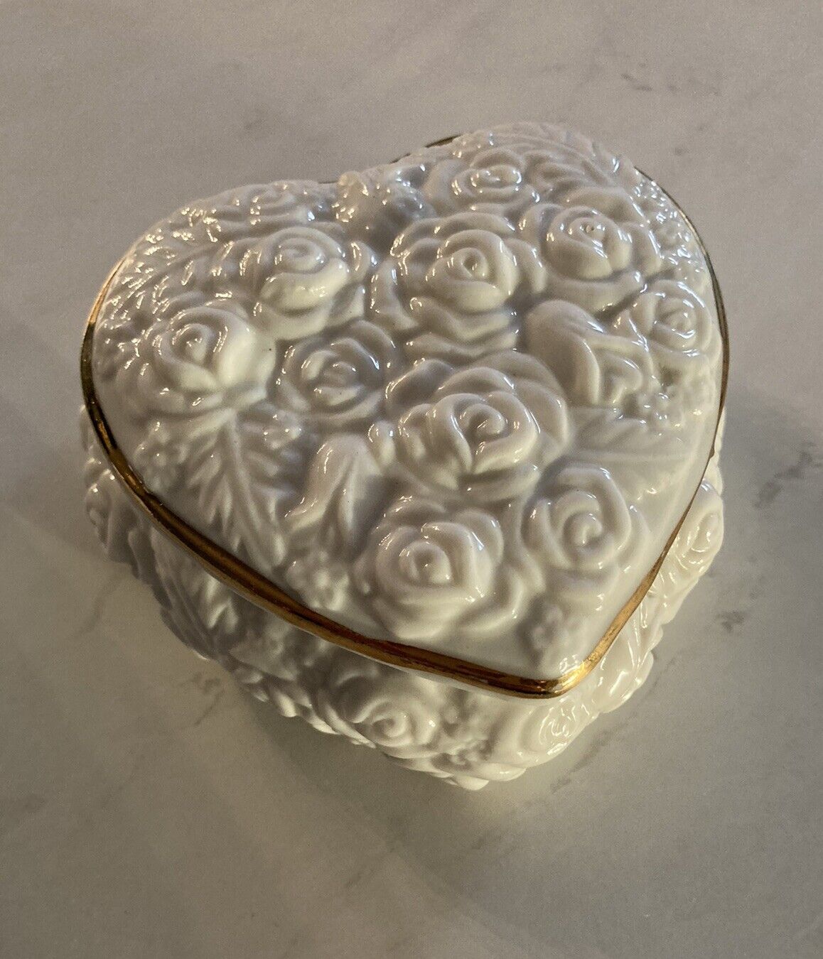 Lenox Forevermore Porcelain Heart Shape Ivory Rose Covered Lid Trinket Box