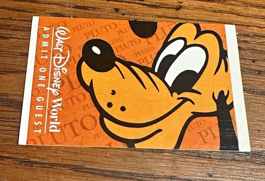 Walt Disney World Pluto 5 Day World Hopper Pass Admit One Guest Ticket 1996 Walt Disney World Pluto 5 Day World Hopper Pass Admit One Guest Ticket 1996