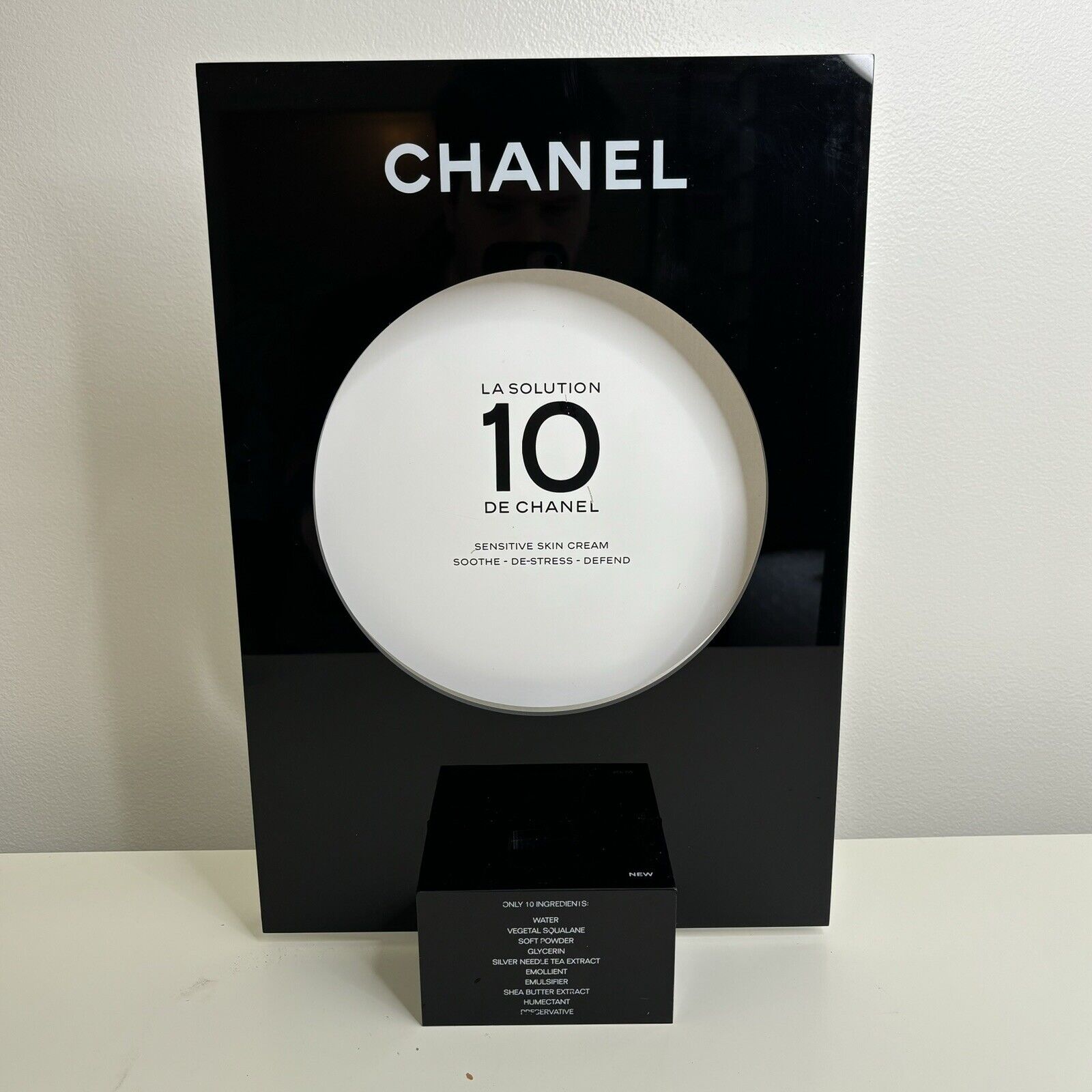 CHANEL Acrylic Perfume Counter Store Display Advertising Makeup La Solution De