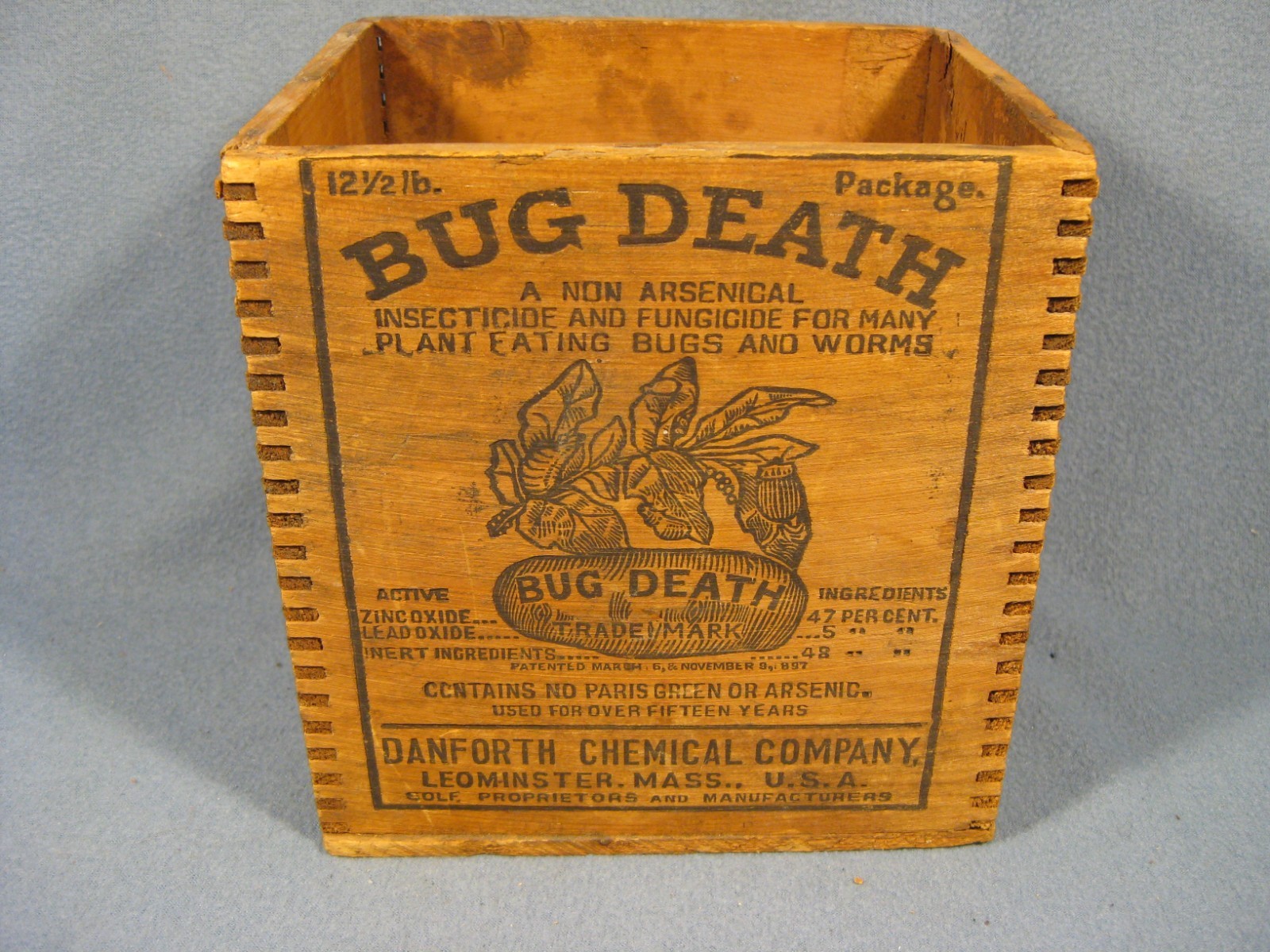 Nice Antique Wooden Bug Death Insecticide Crate Small Size Danforth Chemical Co.