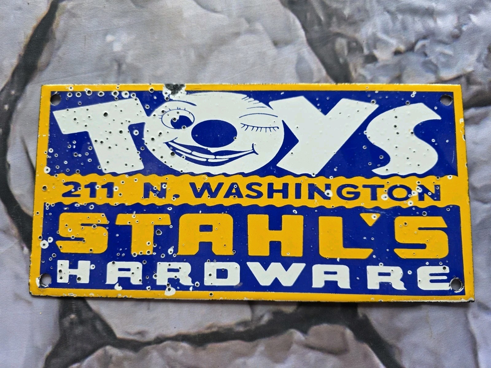 VINTAGE 1950'S TOYS PORCELAIN SIGN STAHL'S HARDWARE 10 VINTAGE 1950'S TOYS PORCELAIN SIGN STAHL'S HARDWARE 10