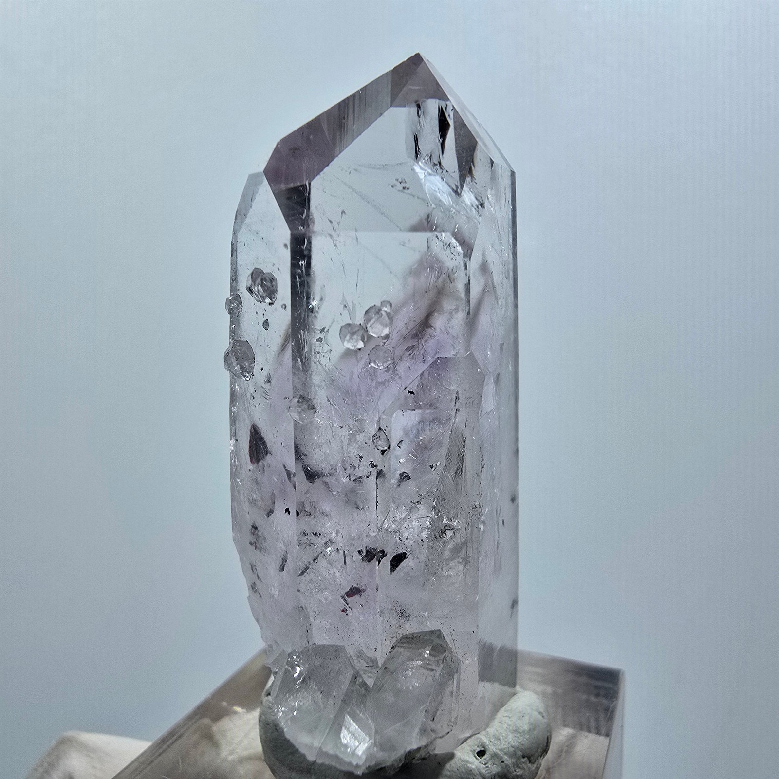 Enhydro Harlequin Skeleton Phantom Amethyst with Analcim Streep Mine Namibia