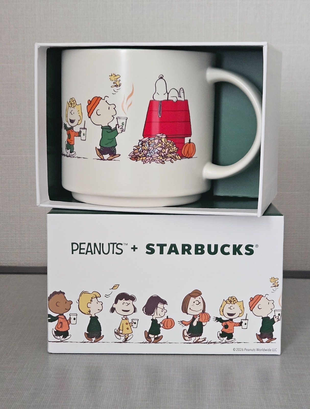New Starbucks x Peanuts Snoopy 14-ounce Ceramic Mug Snoopy Charlie Brown Lucy
