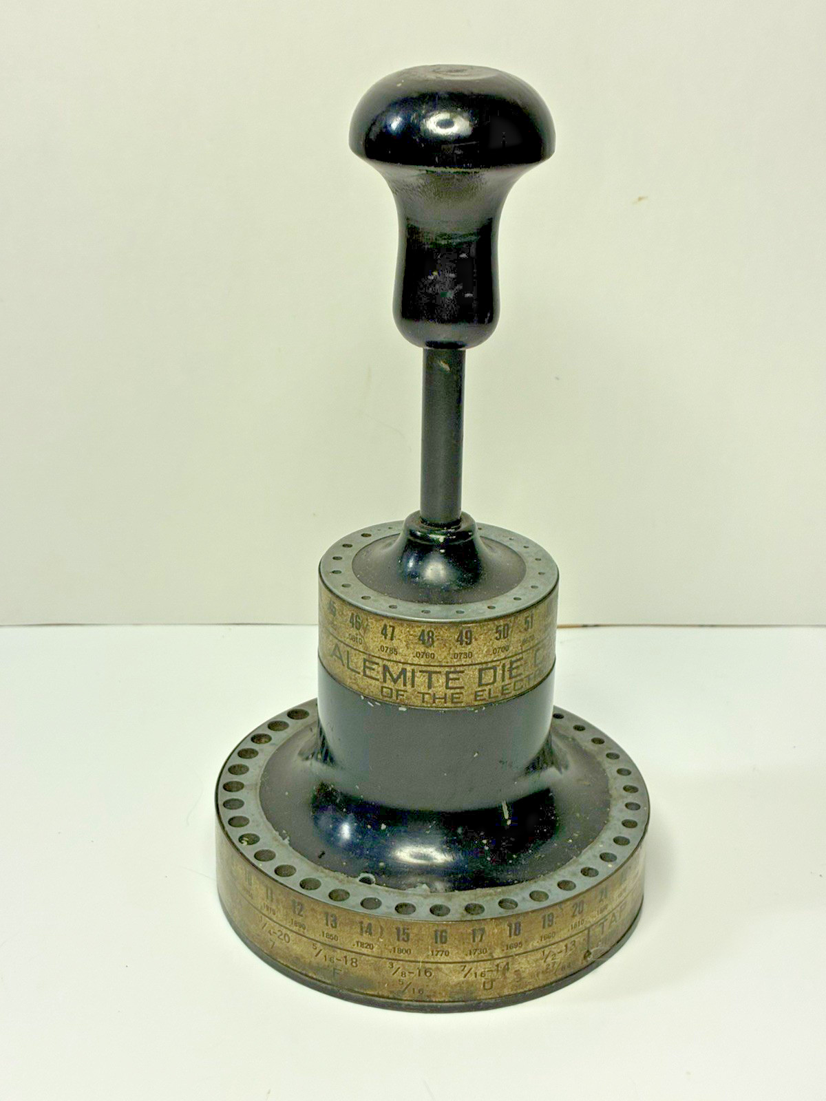 Antique Vintage ALEMITE DIE CASTING & METALS Drill Bit Index Holder Woodstock IL