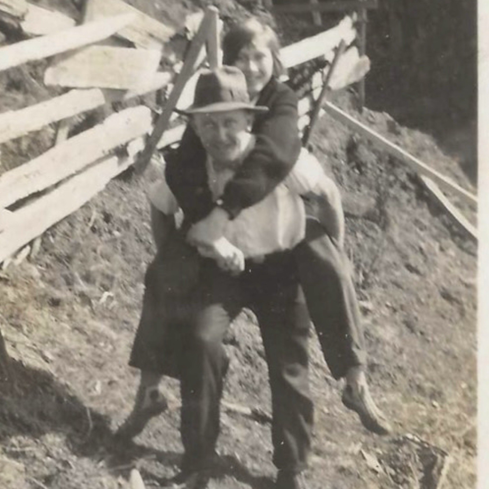 Vintage Snapshot Photo 1929 Man Giving Woman Piggyback Funny Caption 1920s