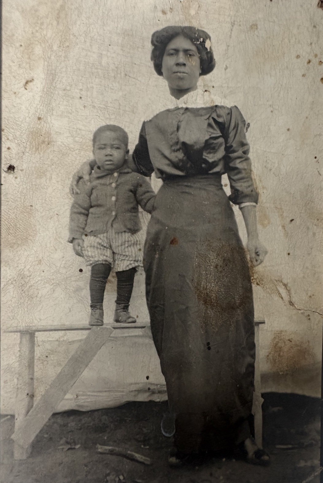 ANTIQUE AFRICAN AMERICAN MOTHER AND SON EDWARDIAN PERIOD ORIGINAL STUDIO RPPC ANTIQUE AFRICAN AMERICAN MOTHER AND SON EDWARDIAN PERIOD ORIGINAL STUDIO RPPC