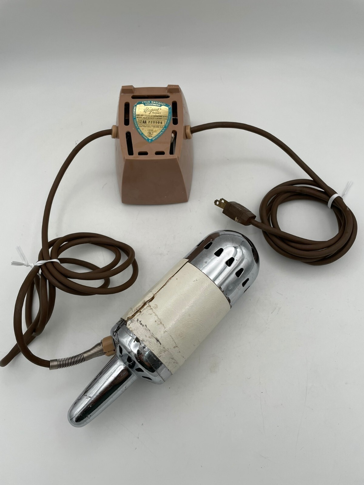 Vintage Hand-Held Cycloid-Action Massage Device Vintage Hand-Held Cycloid-Action Massage Device