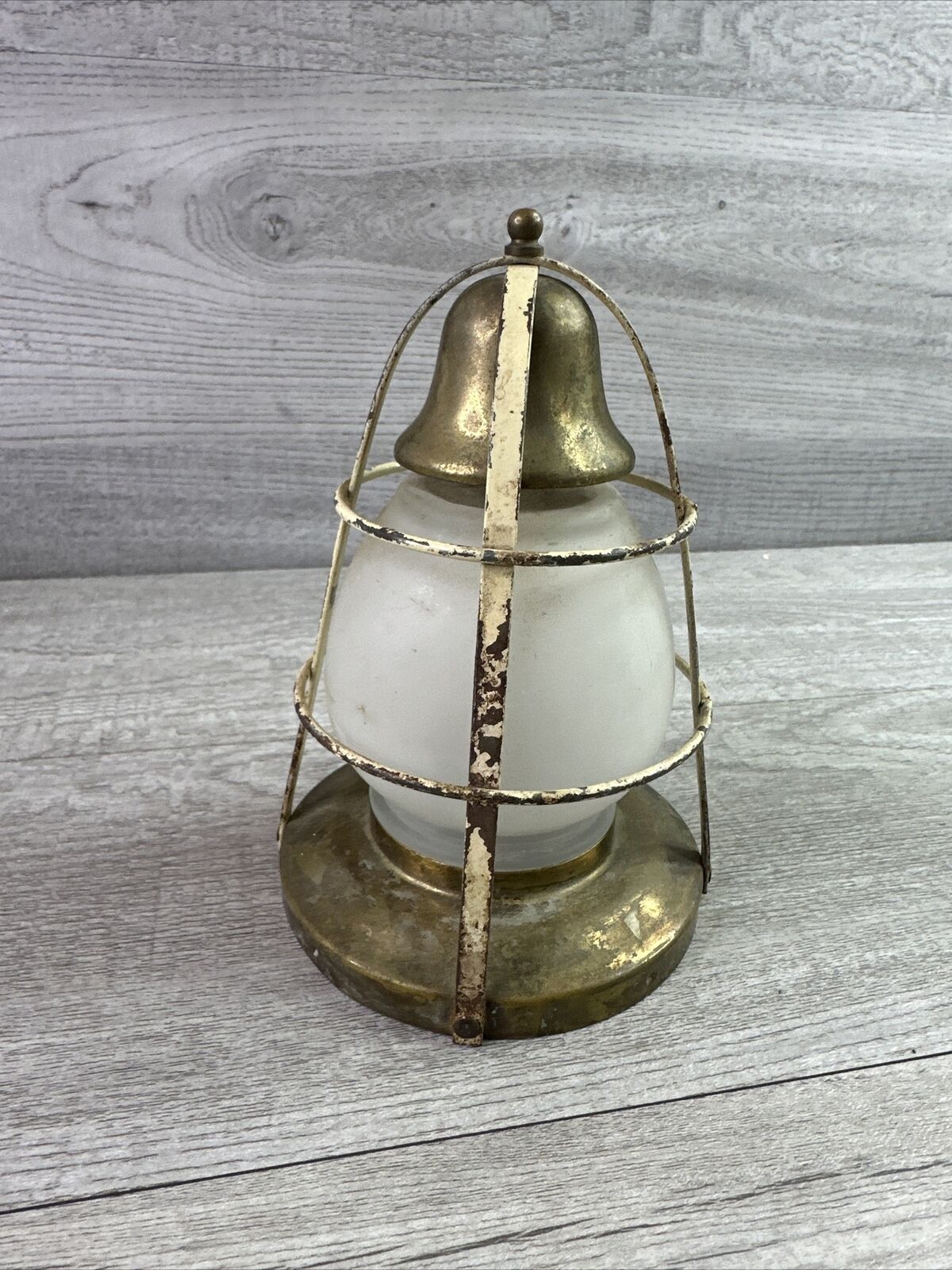 Unique Vtg  Electric Lantern W/Bell Top Globe & Cage only 6 3/4 \