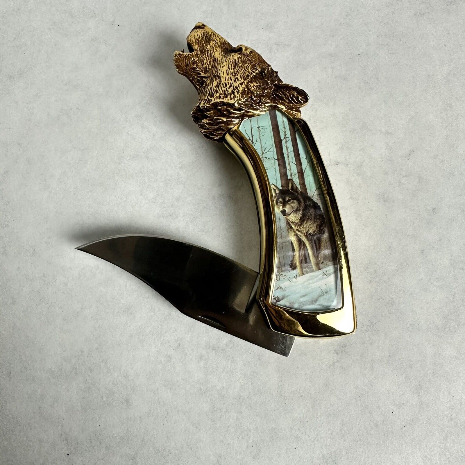 THE SUNSET ENCOUNTER COLLECTOR KNIFE BY THE FRANKLIN MINT WOLF HEAD WINTER SCENE