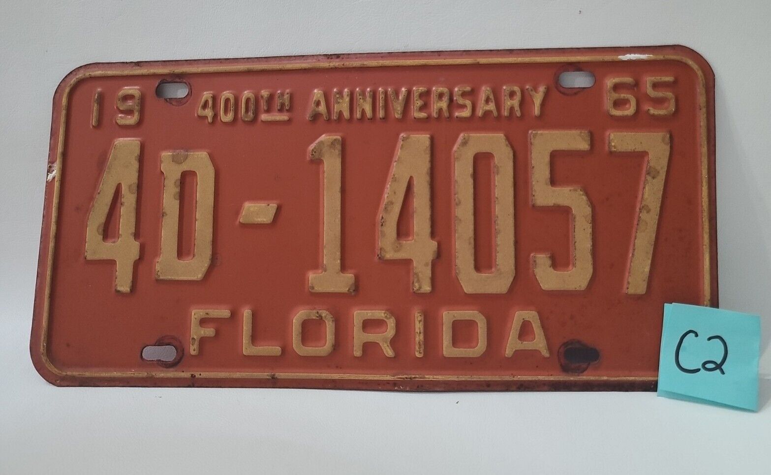 1965 Florida 400th Anniversary License Plate 4D-14057 Red Metal Vintage ⬇️ (C2)